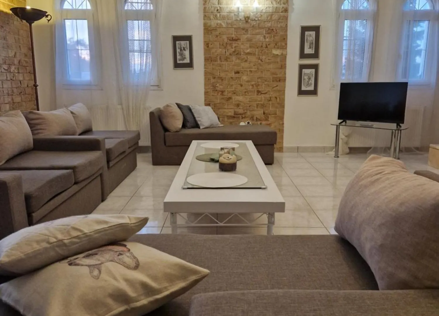 Villa Olive Neo Epivates 0*,